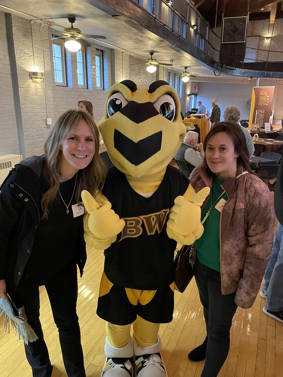 PreK_Professor's tweet image. Black and Gold Reverse Raffle night- so many amazing people here! #supportschools @BWalumni @BaldwinWallace