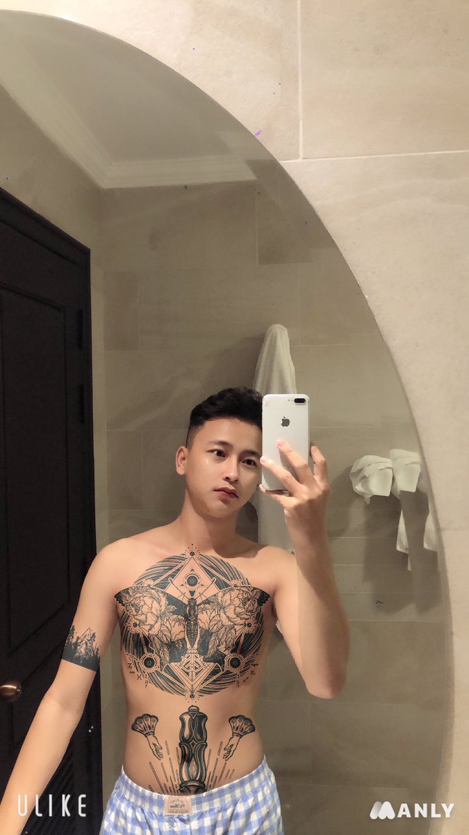 Bro94035447's tweet photo. លេងខ្វលទៀតហើយ ត្រូវដើរទៅមុខ 🐌🐌 https://t.co/Ci50v1jfLd