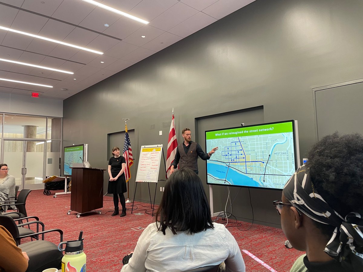 chrispy_atlas's tweet photo. Loved having the #DutchCyclingEmbassy engage with us at the @DDOTDC for a full 3-day immersive workshop learning about bike infrastructure best practices. Amterdam is a true inspiration! #transportation #bikes #sustainability #engagement https://t.co/m92qJuPvI4