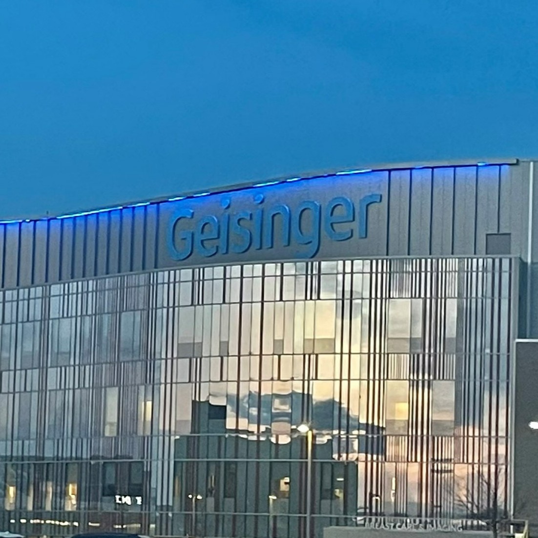 From blue-clad employees to blue-lit hospitals, Geisinger recognized #ColorectalCancerAwarenessMonth throughout March. And thanks to screening and early detection, colorectal cancer is the most preventable form of cancer.