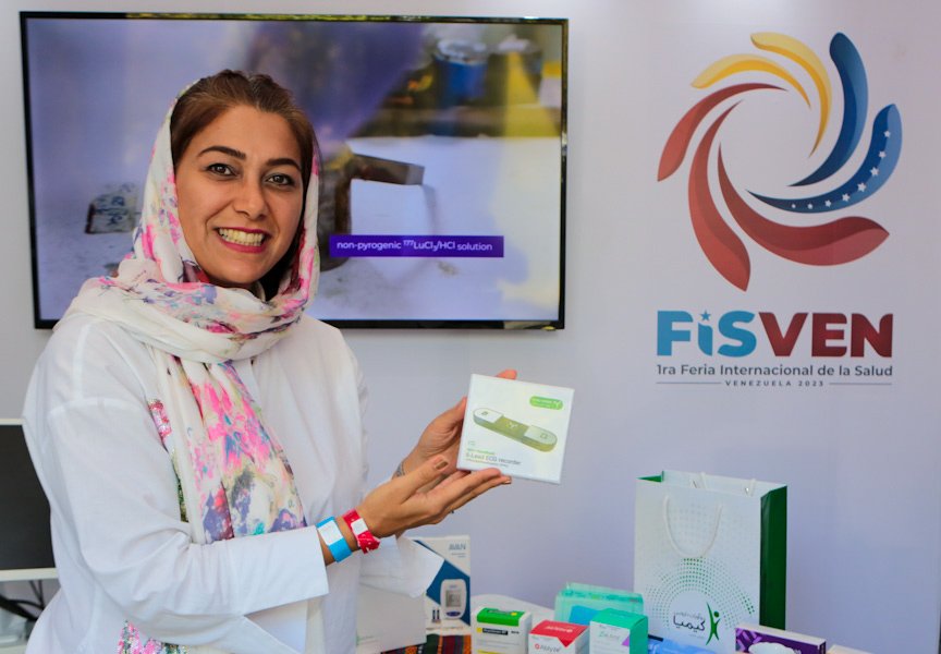 NicolasMaduro's tweet photo. Espectacular la 1era Feria Internacional de la Salud de Venezuela 2023, que muestra al país los logros y las capacidades en tecnología, la ciencia y el conocimiento del Sistema Público Nacional de Salud, todos enfocados en la atención integral del pueblo. https://t.co/1NEcFtL3yN
