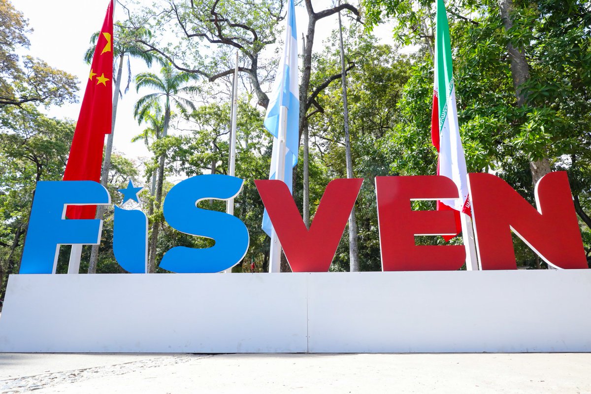 Espectacular la 1era Feria Internacional de la Salud de Venezuela 2023, que muestra al país los logros y las capacidades en tecnología, la ciencia y el conocimiento del Sistema Público Nacional de Salud, todos enfocados en la atención integral del pueblo.