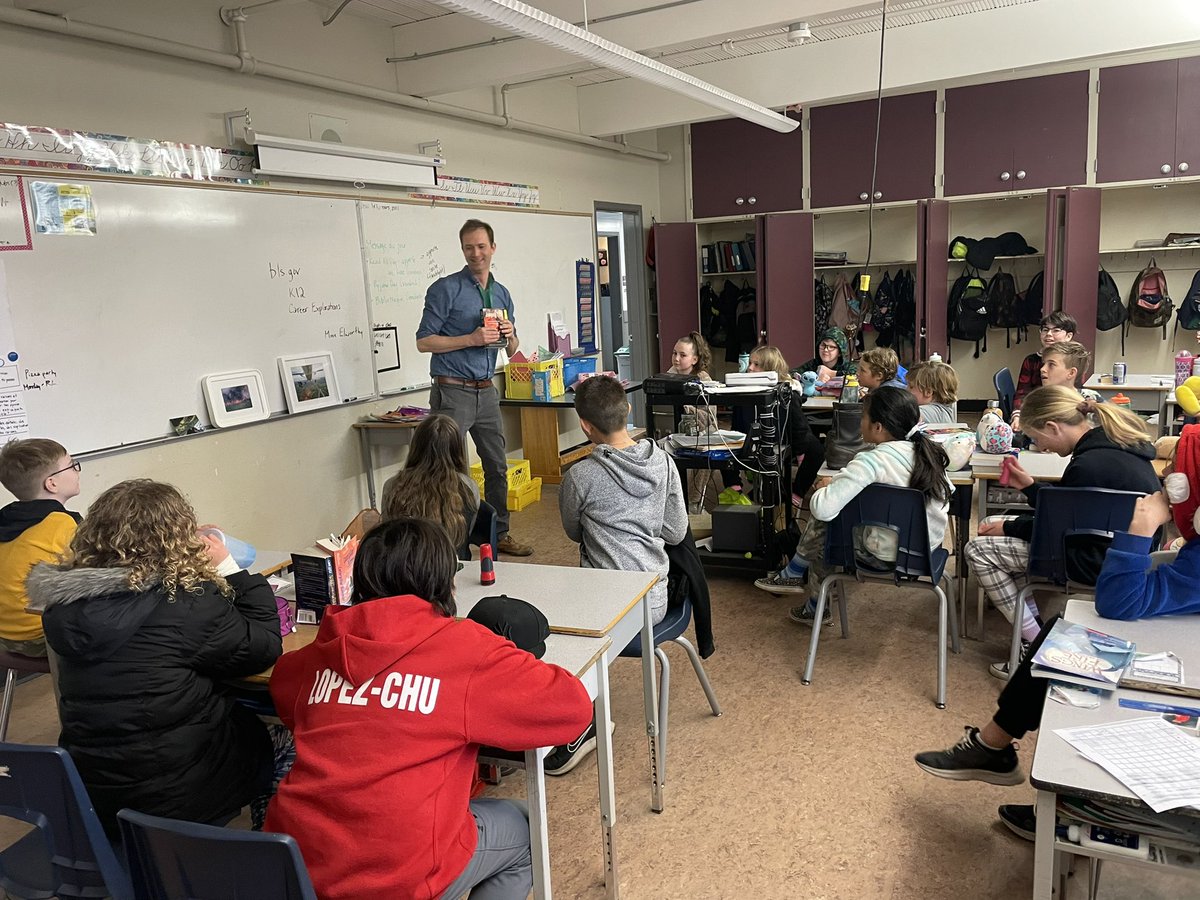 LadnerElemSchool tweet media