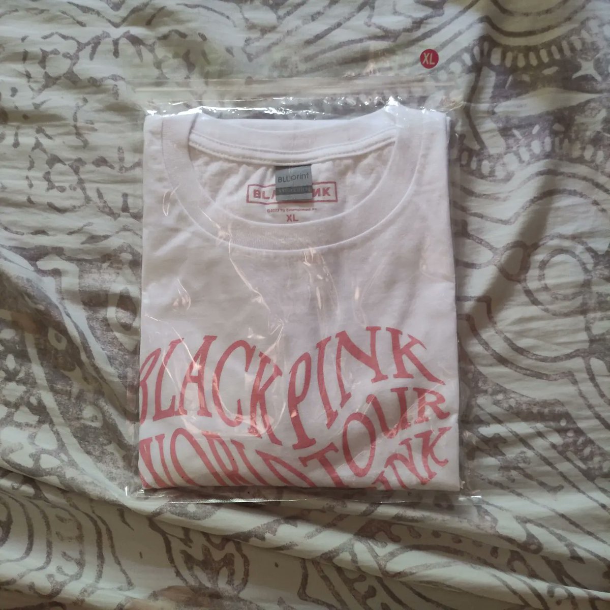𝚖𝚊𝚒𝚜𝚎𝚕𝚕𝚜 🤍 KPOP MERCH FOR SALE tweet media
