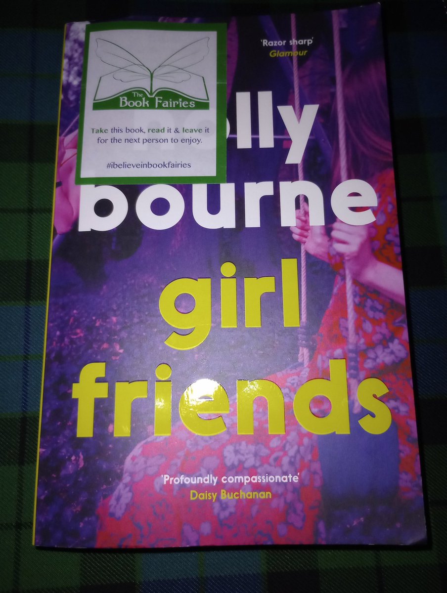 KoudelkaW's tweet photo. #BookFound
Thank you Book Fairy! Found this at the bus stop in Bakewell after work. Can't wait to read it π
#ibelieveinbookfairies https://t.co/6I3e1XM2wL
