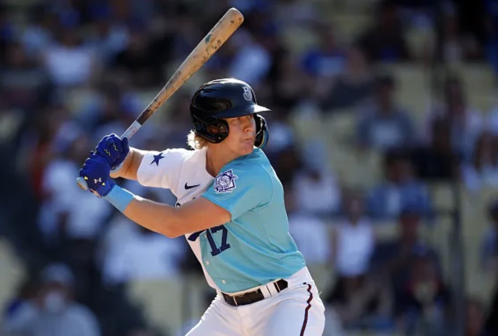 UCBarstool's tweet photo. BREAKING: The Milwaukee Brewers are calling up former UC Bearcat and #3 prospect Joey Wiemer! https://t.co/dedUjJHZgS