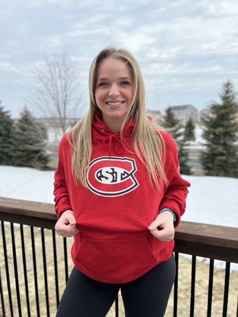 Sidelines - College Softball 🥎 (logged out) tweet media