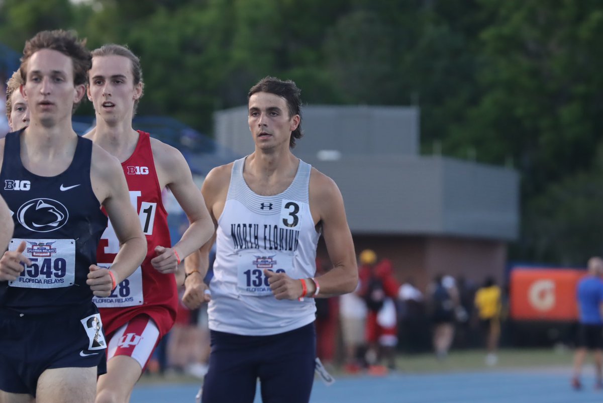 OspreyXCTF's tweet photo. Mac Franks compiles in sixth overall for the men’s 1500m invite
#SWOOPLife//#SWOOPTogether https://t.co/wFIdTZ322W