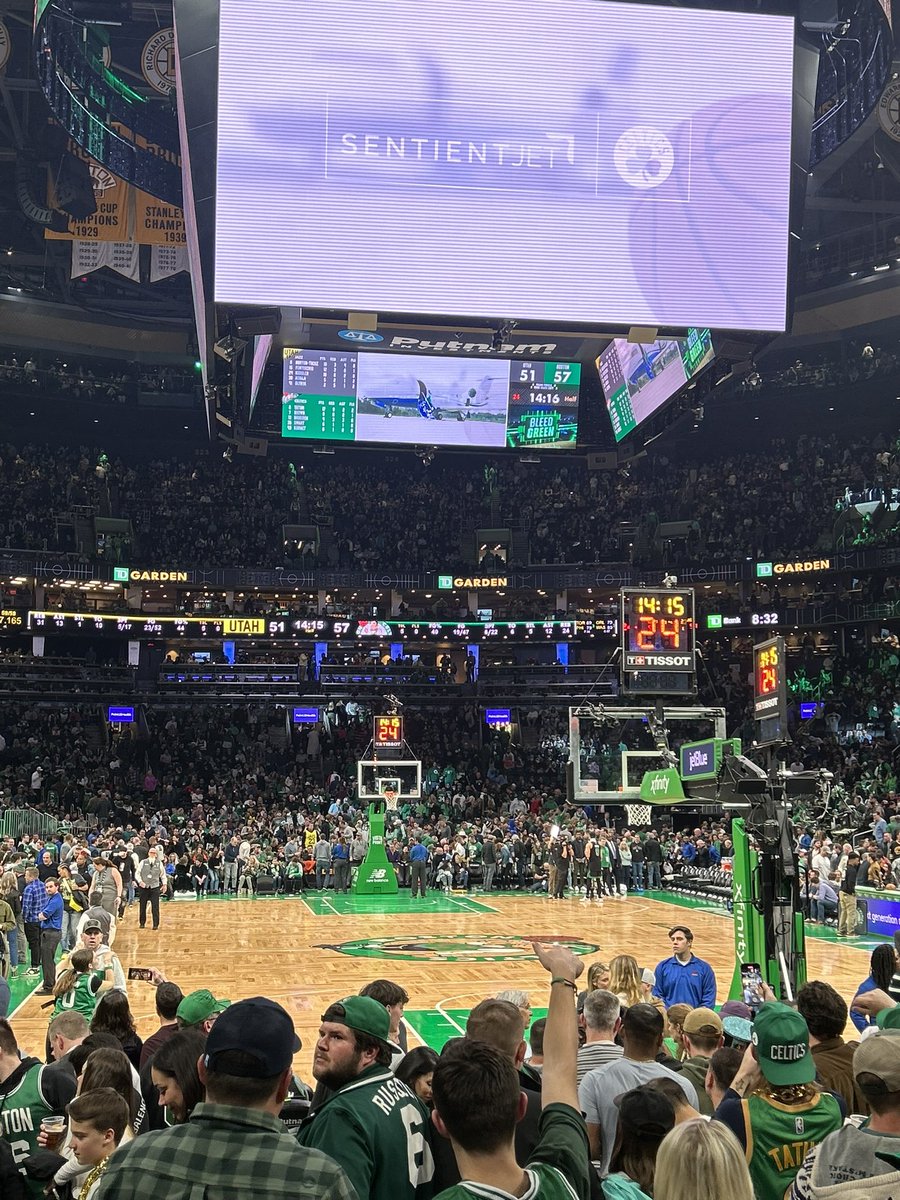 AceLockton's tweet image. 🚨HAMMER PLAY! HAMMER PLAY 🚨
WE ARE LIVE!!!

🏀 CELTICS/JAZZ OVER 118.5 (-110)
5U!!!!!! #Celtics #Jazz #nba #GamblingTwitter
