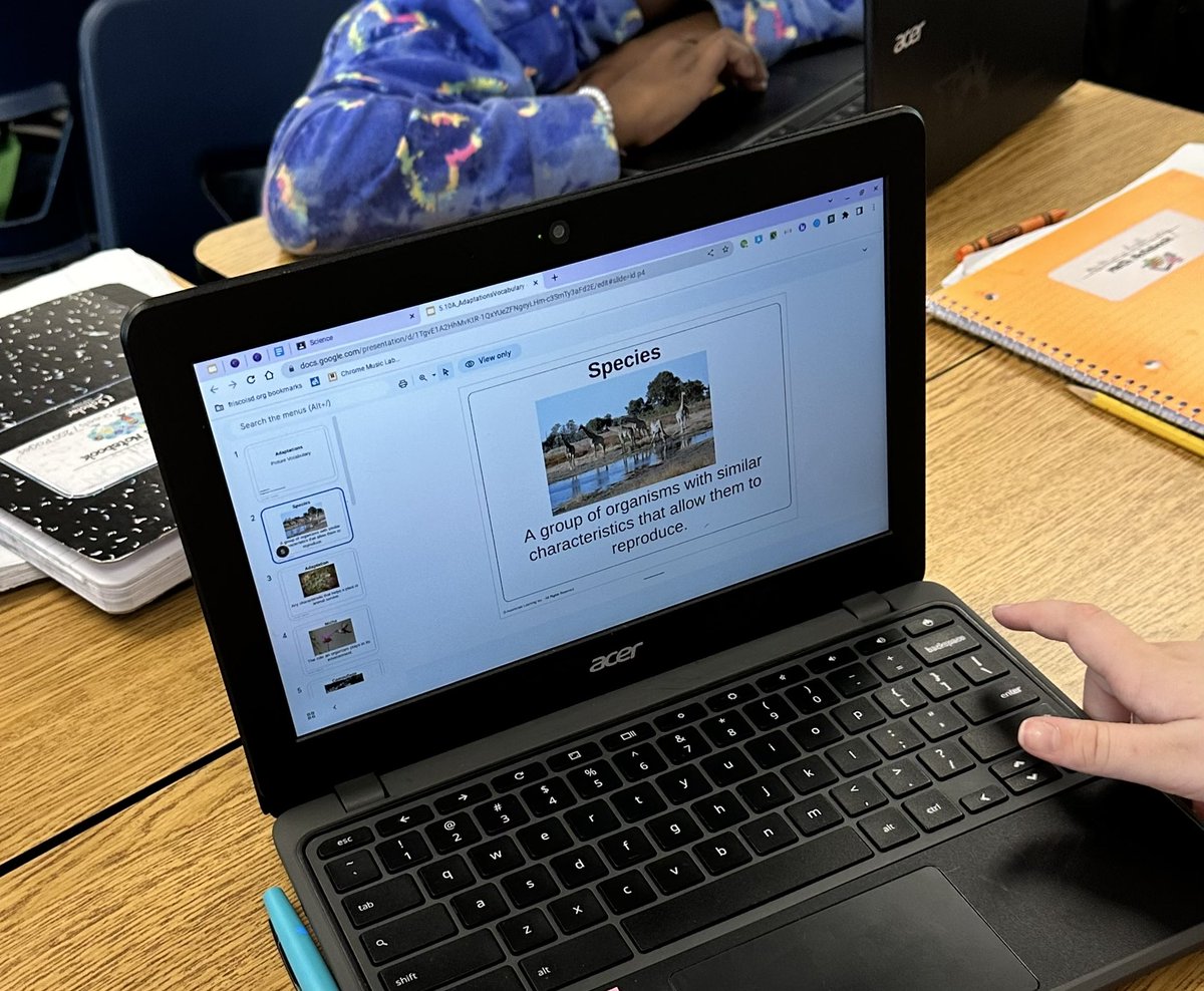 sharonsuhsclass's tweet photo. When Pre-teaching science vocabulary, we also use visuals, review the pronunciation, analyze the word by looking at its base word, prefix, and suffix, when applicable. This benefits all students and improves their overall comprehension. @VaughnElemFISD #vaughnspringtraining https://t.co/0Wlr3Um1s0