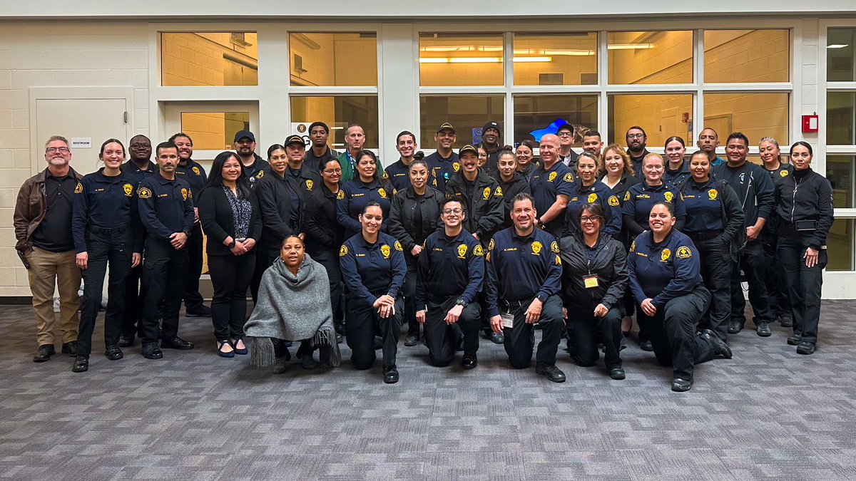 SBCprobation's tweet photo. Good luck to the #SBCProbation Running Club as they run the #Baker2Vegas race this weekend! 

#SBCProbationRC #B2V2023 https://t.co/HSfbtlWeWT