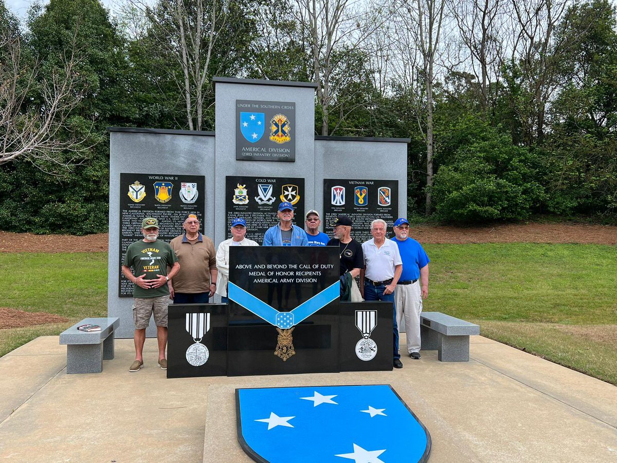 1st46th's tweet photo. 1-46 IN Cadre and Veterans commemorated the 30 Soldiers assigned to 1-46 IN who perished during the attack on Fire Support Base Mary Ann, on 28 March 1971, in Vietnam.  #Honor #Torchlight #WarriorEthos #Fallenheros https://t.co/uIswPzFpfn
