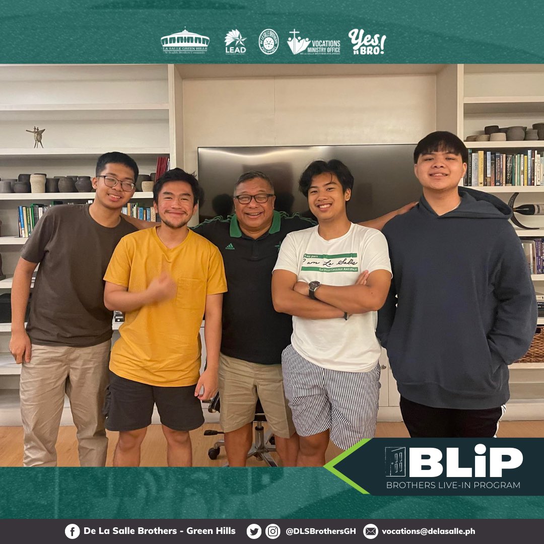 DLSBrothersGH's tweet photo. • #BLIP Day 3 Round Up: Community &amp; Congratulations •

Br. Felipe’s session with the live-inners about the Community Life of the Brothers. 🙏🏼

A simple treat followed in joyful anticipation of the live-inners passing the DLSU CAT. Congratulations! 👏🏼 

#YesBro #FSCvocations https://t.co/InftOCSJjo