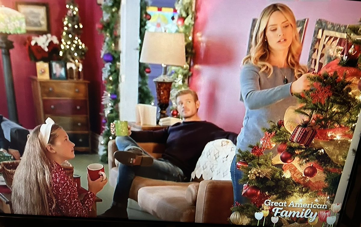 Make a wish for someone else! #JingleBellPrincess <a href="/GAfamilyTV/">Great American Family</a> <a href="/TrevDon/">Trevor Donovan</a> <a href="/merrittpattrsn/">Merritt Patterson</a> <a href="/CharlieJBoyle/">Charlie Jean Boyle</a> <a href="/DishingDonoFANS/">Dishing With The DonoFANS🎙Podcast🎧</a> #DonoFANS <a href="/billabbottHC/">Bill Abbott</a> #GFam @DonoFANS