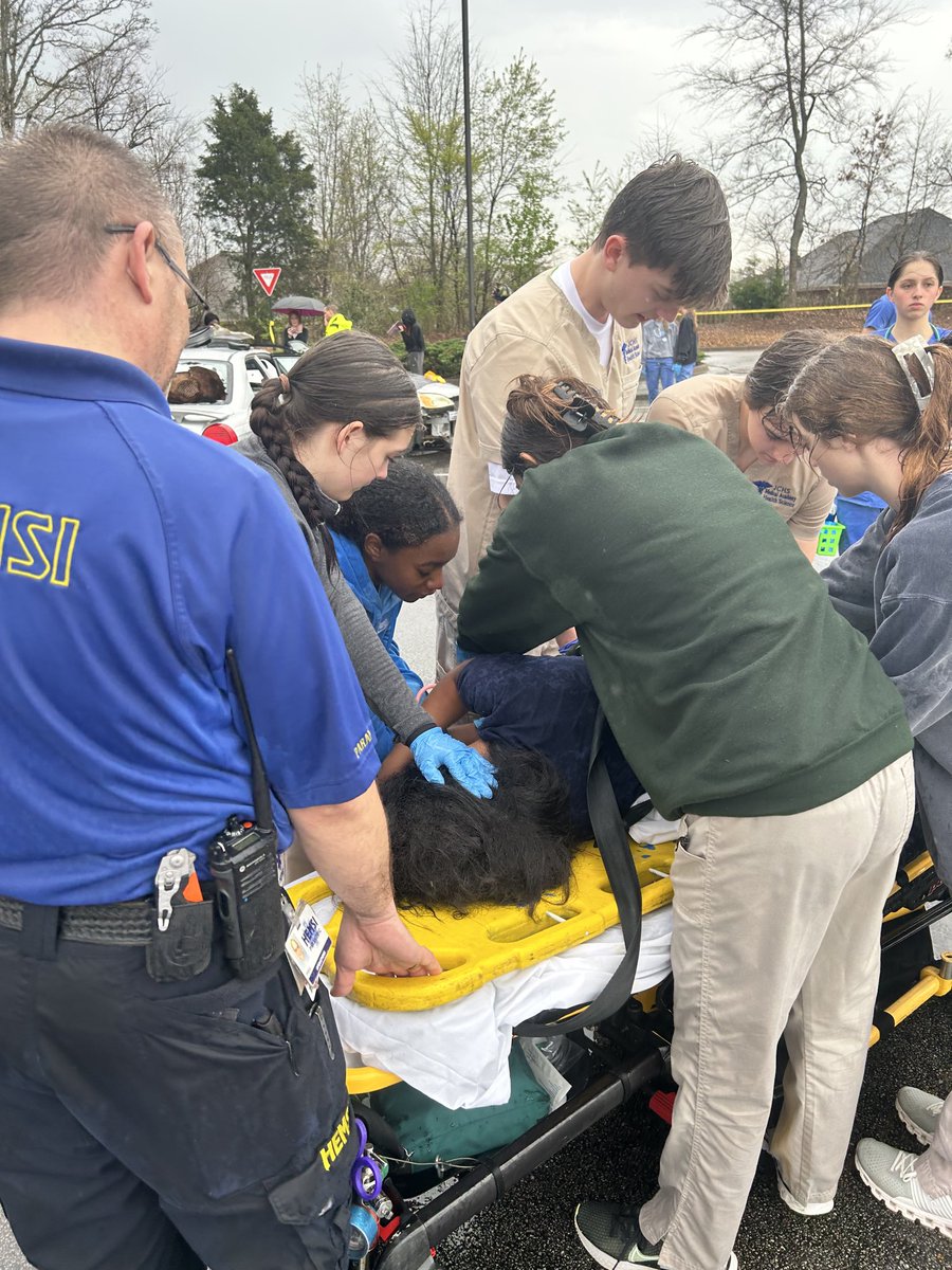pmcollins1's tweet photo. Mock Trauma in the rain. So very proud of these Health Science Ss putting into action all they’ve learned! #mcslearn #proudtobeajet https://t.co/Iax3NeWbIK