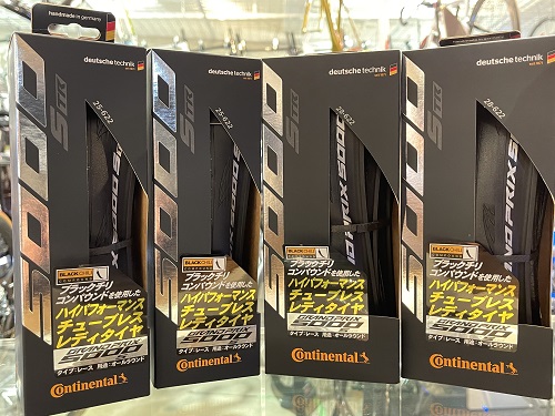 nalsimafrend's tweet photo. お待たせしました❗️
コンチネンタル GP5000S TR再入荷🤩
併せて、耐久性に優れた新タイヤ
GP5000S AS TRも入荷です
#コンチネンタルタイヤ
#チューブレスレディ
#GP5000S https://t.co/RuUwk1OxZq