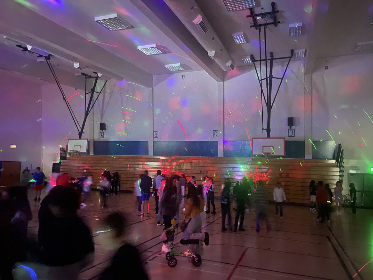 MDoughertyMMS's tweet photo. Last all grade dance of the year! Get your neon on! @MorelandSchools https://t.co/Z90wSUMy9x