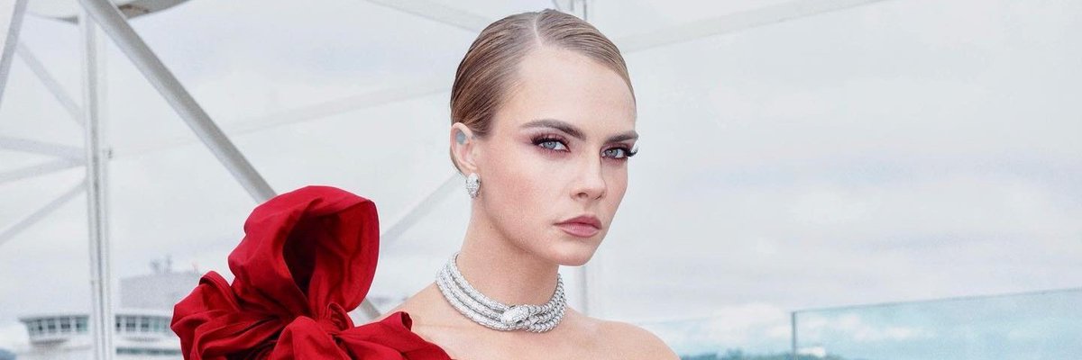 TAQLOUD's tweet photo. 4月ってマジかよ🫨

#新しいプロフィール画像
#CaraDelevingne
#カーラ日和 https://t.co/Swoz4Neqpf