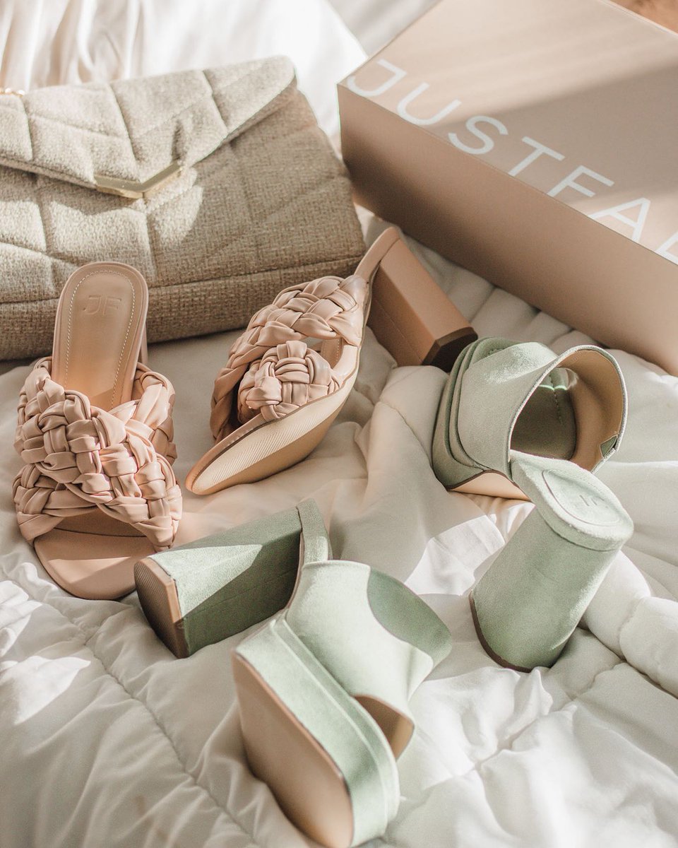 pumpsandpouts's tweet photo. #JustFabPartner How fabulous are these mule sandals I got from @justfabonline! So chic, right?! 😍 The Bristol and Blair Block Heel Sandals are a must-have for this spring! These pastel neutrals are versatile and can be paired with anything! 👏🏾🌸… https://t.co/sa34PkCKTt https://t.co/gOGl1f2DGE