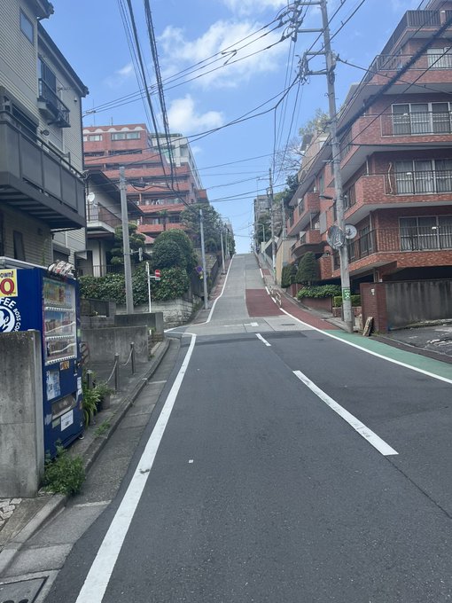 のぞき坂(冴えカノの探偵坂)行ってきた✌️✌️✌️✌️✌️妹の入学式に付き添いで行ったら聖地近くて流石に行くよね((((