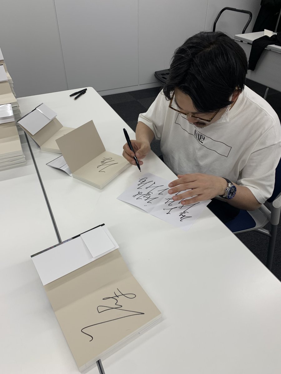 オズワルド 畠中悠 伊藤俊介 直筆サイン チェキ オズワルド 畠中悠