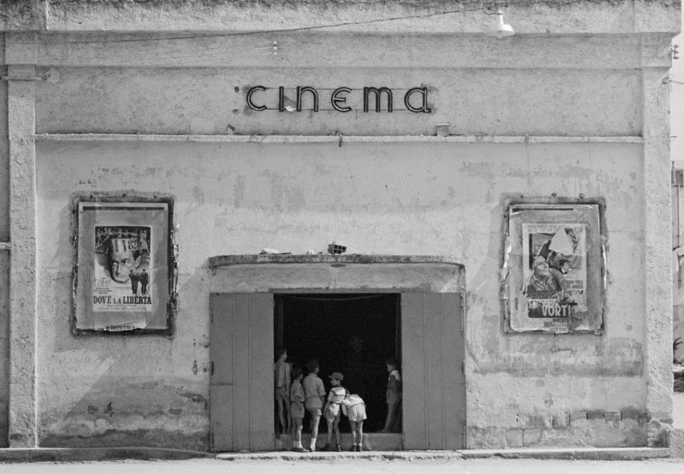 Naples, Italy 
1956 
Thomas Hoepker