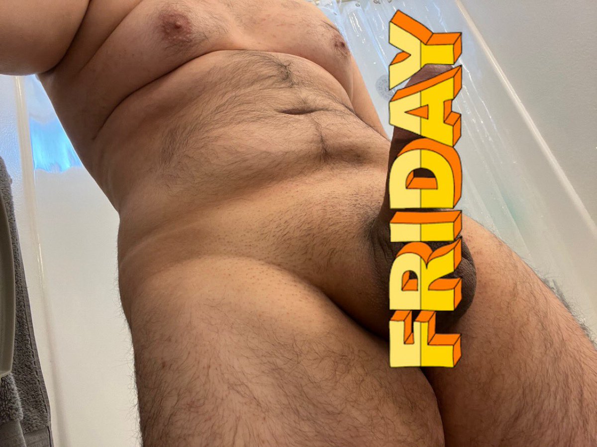daddy_desirable's tweet photo. Hope that your having fun this Friday night ❤️ I know I am. https://t.co/fIkREV089y