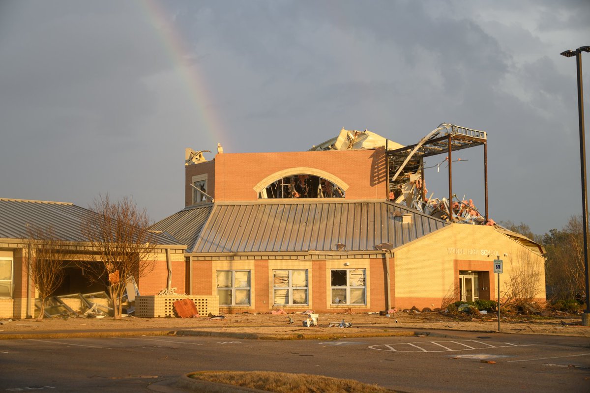 Sam85373827's tweet photo. @WMCActionNews5 I’ve got photos from the Wynne Tornado if you all would like them. https://t.co/xyaZZdbosO