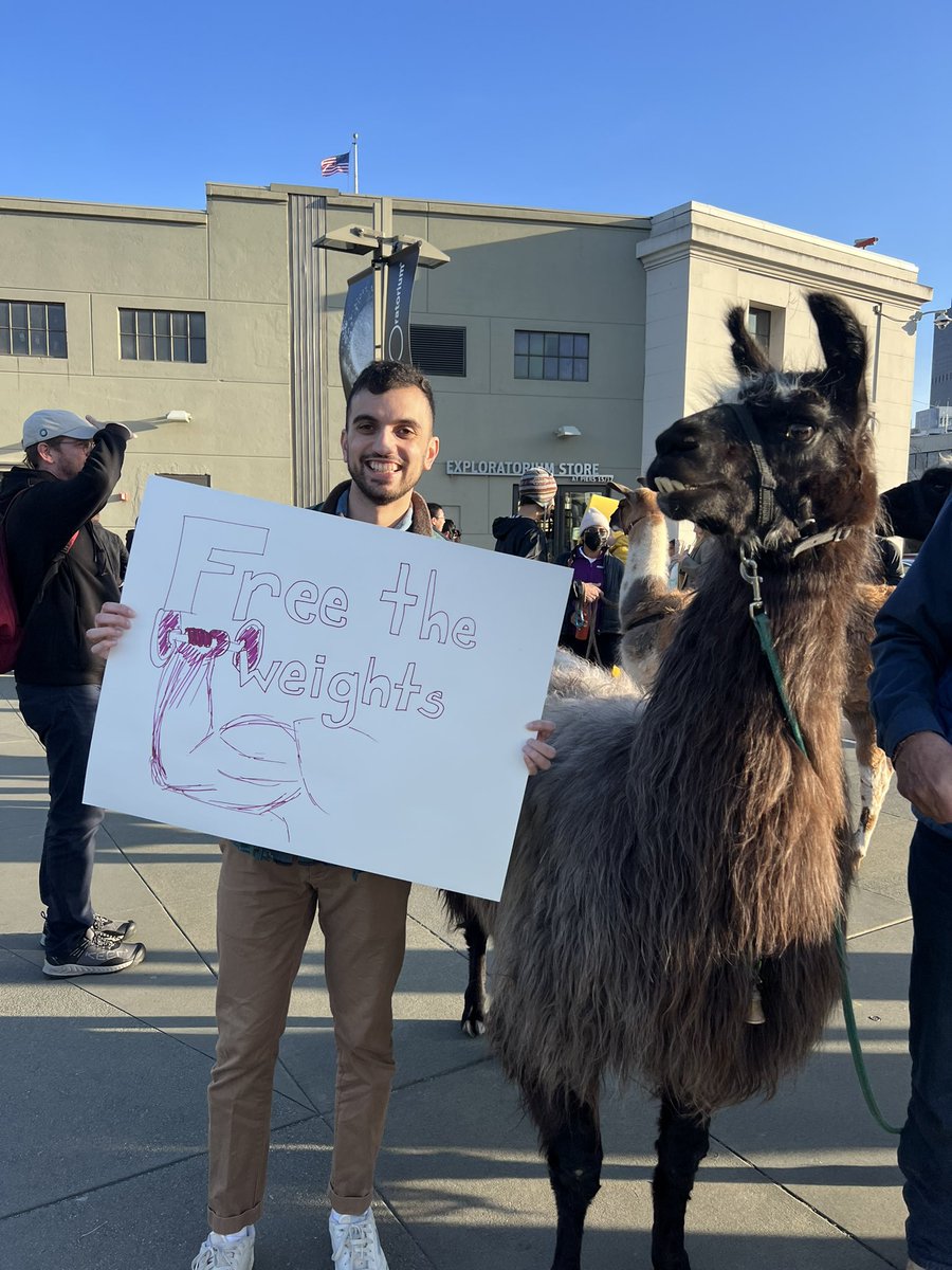 exploratorium x llamas 🦙 x <a href="/huggingface/">Hugging Face</a>