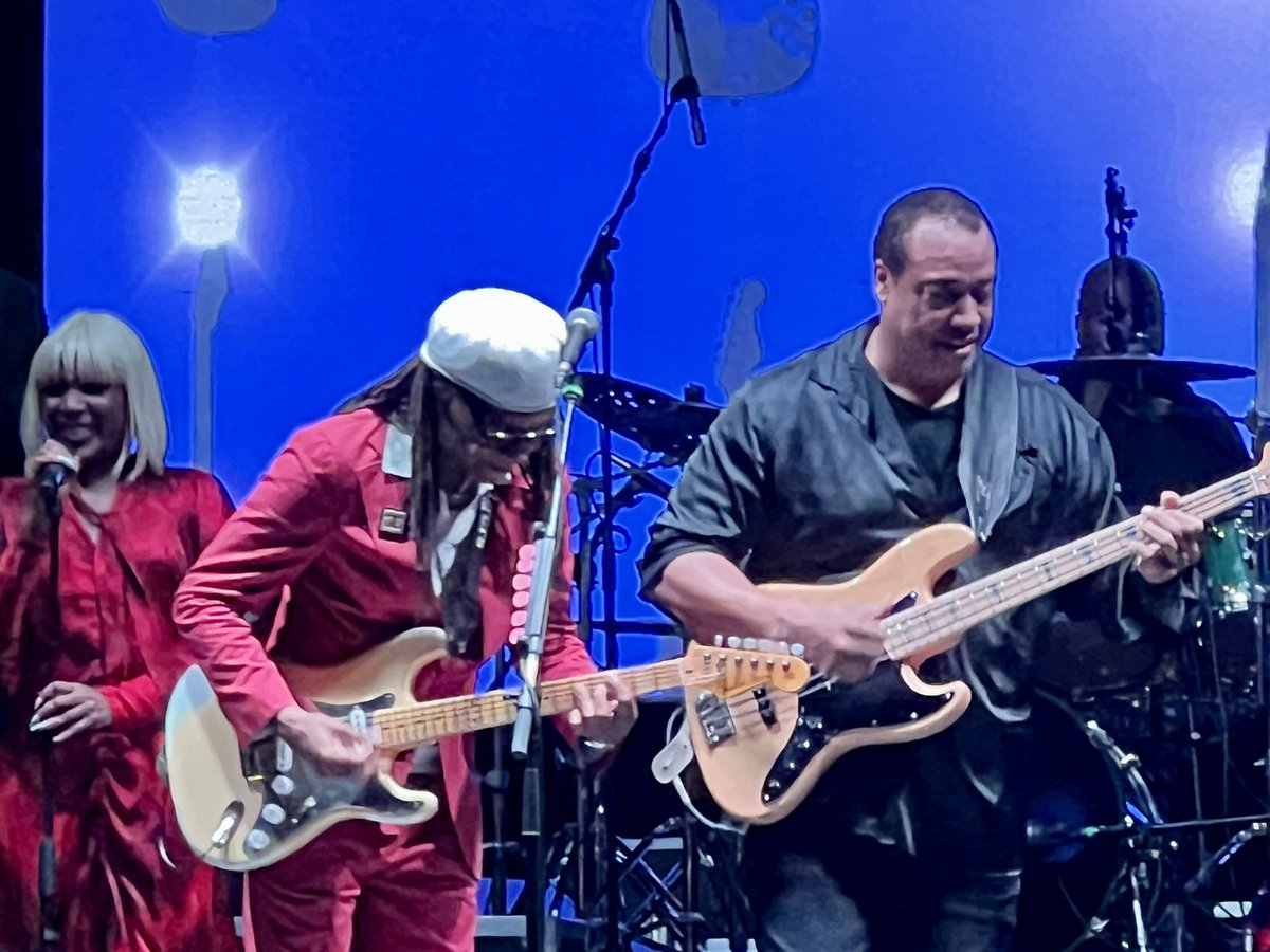 ai_smith's tweet photo. @billykayscot @joao_kay Still as cool today too. I took this photo a week or so ago when they did a gig at Miami South Beach. You forget the size of his/their back catalogue and all the collaborations. This was a gig to remember. https://t.co/Tk8EDN3zI7