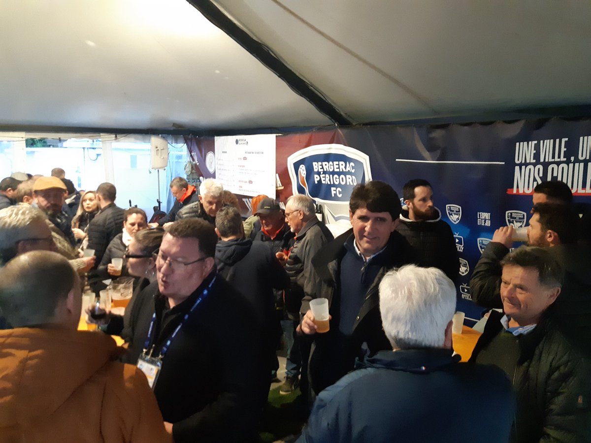 Felicitations pour la victoire du BPFC ! Et Merci pour l'accueil sympathique lors du match partenaire. La convivialité une valeur forte du #mutualisme. 
#proximité #territoires.