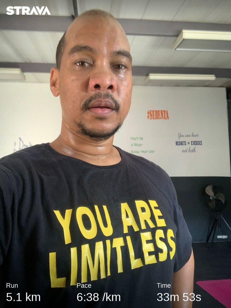 audas_vanschoor's tweet photo. YOU ARE LIMITLESS ๐ค๐
#JUSTBELIEVE #RUNWITHAVS #FITPRIL #AVSONTHE21 #AVSFITNESS #RUNPTA #RUN #Raceday #FetchYourBody2023 #1May #TeamAvs #Aprilfoolsday https://t.co/4yuC7XRdcP