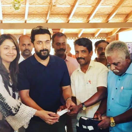 • @Suriya_offl na visited the keezhadi Museum with his family ❤️