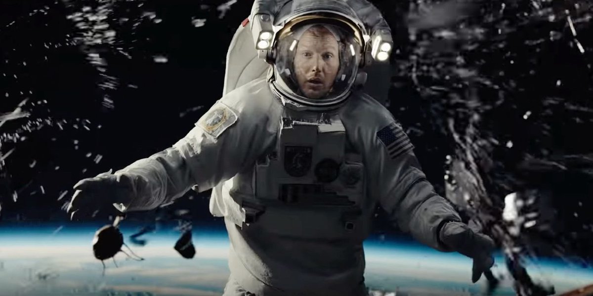 GabeCrate's tweet image. #Moonfall, 2022 ☢️ review/rating on timeline ☢️ watch free with @hbomax