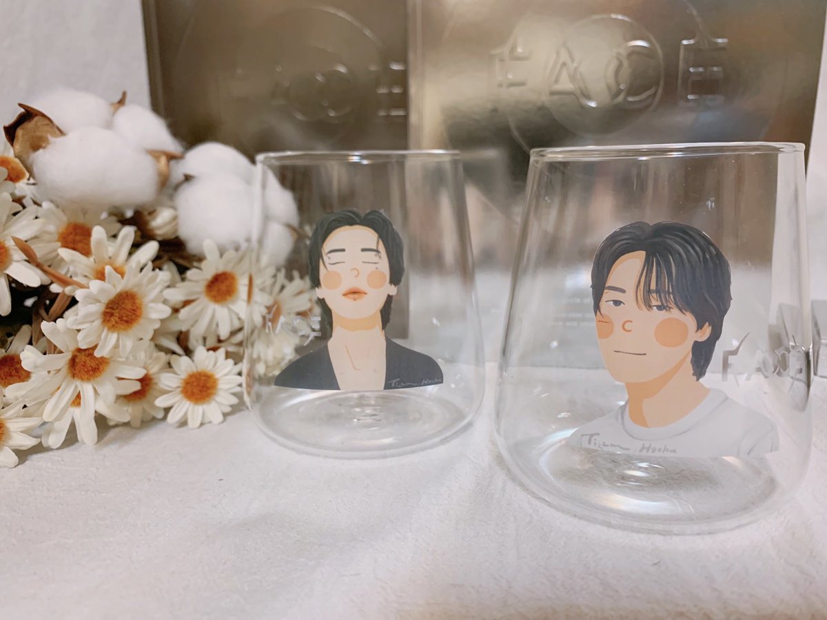 HoChu0110's tweet photo. ⭐️FACE / JIMIN 智旻SOLO應援 ⭐️

身為旻擔的我，真的等了這天好久

感謝智旻送給粉絲那麼那麼棒的專輯

這次也私心準備了FACE玻璃杯組

可以在看智旻美麗的舞姿時配酒喝(?

也非常感謝 @TIZZM畫的美麗智旻

活動一、轉推抽獎(內容見圖) 

活動二、詳細內容見留言處 https://t.co/KmglstqX6D