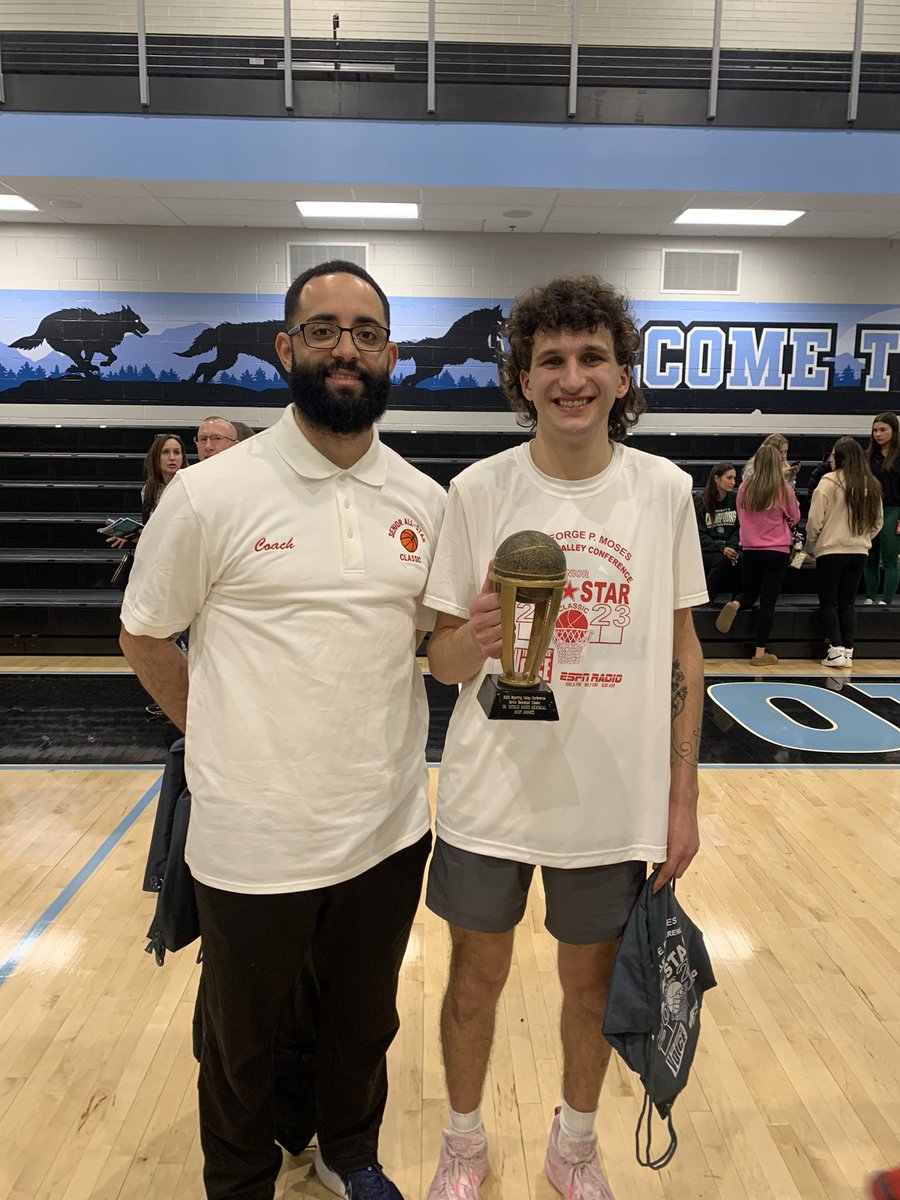 Carlos Rivas tweet media