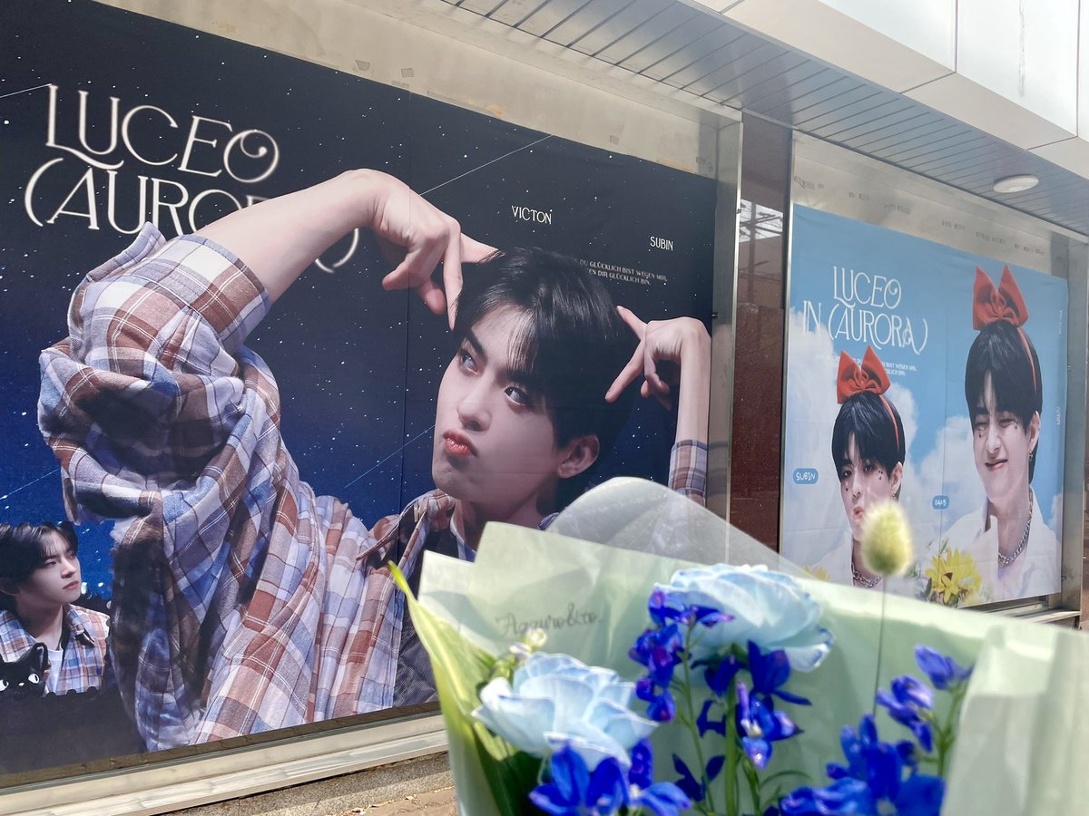 Romantic_utopia's tweet photo. 나의 사진 제자(?) 물���이의 전시 ◠‿◠ 
넘 멋져요,,, 외관도 내부도 멋쟁이 👍🏻
최고의 생카 👍🏻 최고의 찍덕 👍🏻
최고의 고양이단 👍🏻🐈‍⬛💕
@mulbbull 
#언제나_���_나의_행복이야
#숩프의_날
#빅톤 #정수빈 #VICTON #JUNGSUBIN https://t.co/6o5uGrXc94
