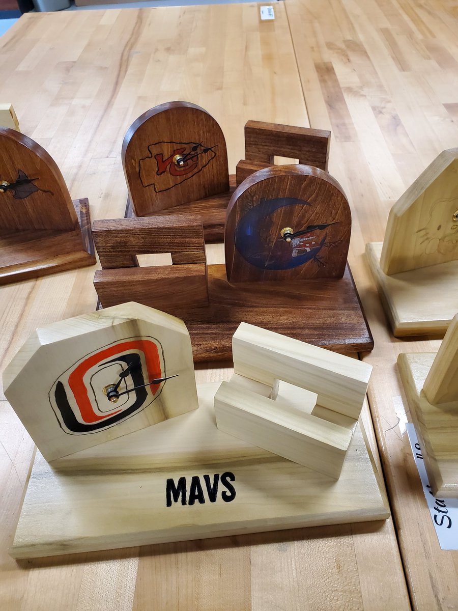 PapioMiddleSTEM's tweet photo. 7th hour STEM class projects! @PMS_Titans https://t.co/f6OD7uL8io