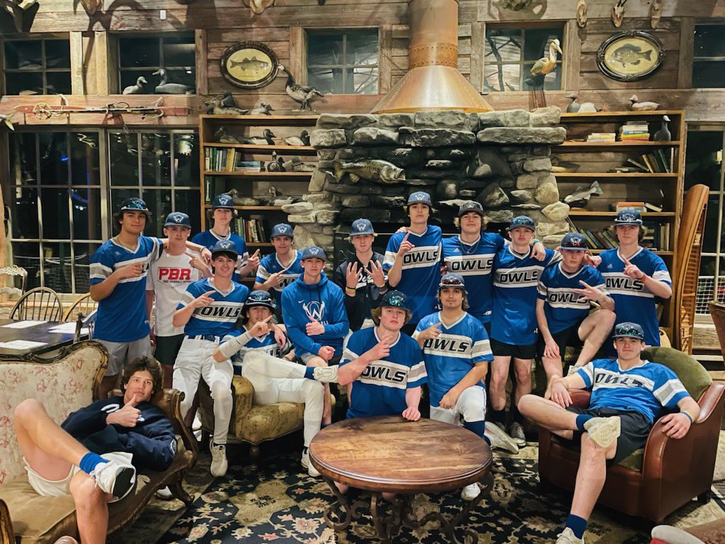 Owls 15 White Plains 4 -<a href="/Max_Hamilton31/">Max Hamilton</a> with 2 Home runs - @Tymiller_25 with 4 innings for his first Varsity win @lukesahrmann 2 hits @ethanKrueger14 2 hits <a href="/JonasLaing/">Jonas Laing</a> with 3 RBI and @Mcgavranmicah 2 RBI.
Owls now 1-3 
#wintheday