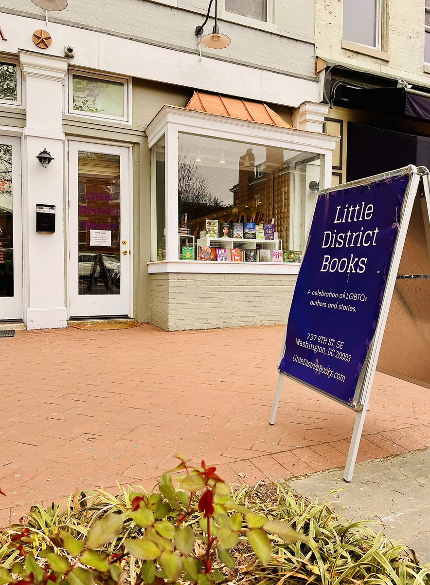 whatwouldDOOdo's tweet photo. Since today is #TransDayofVisability I made a trip to @littledistrict_ books in SE DC.
To our trans friends - your visibility in the face of hatred is inspiring. Your existence is not up for debate and we stand with you in love and solidarity. 🏳️‍⚧️❤️ https://t.co/fLPzhcw9im
