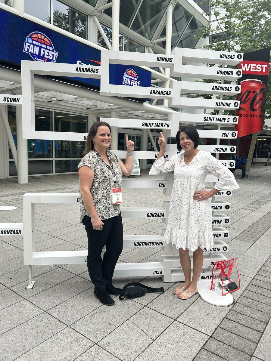 Darlene Bennett tweet media