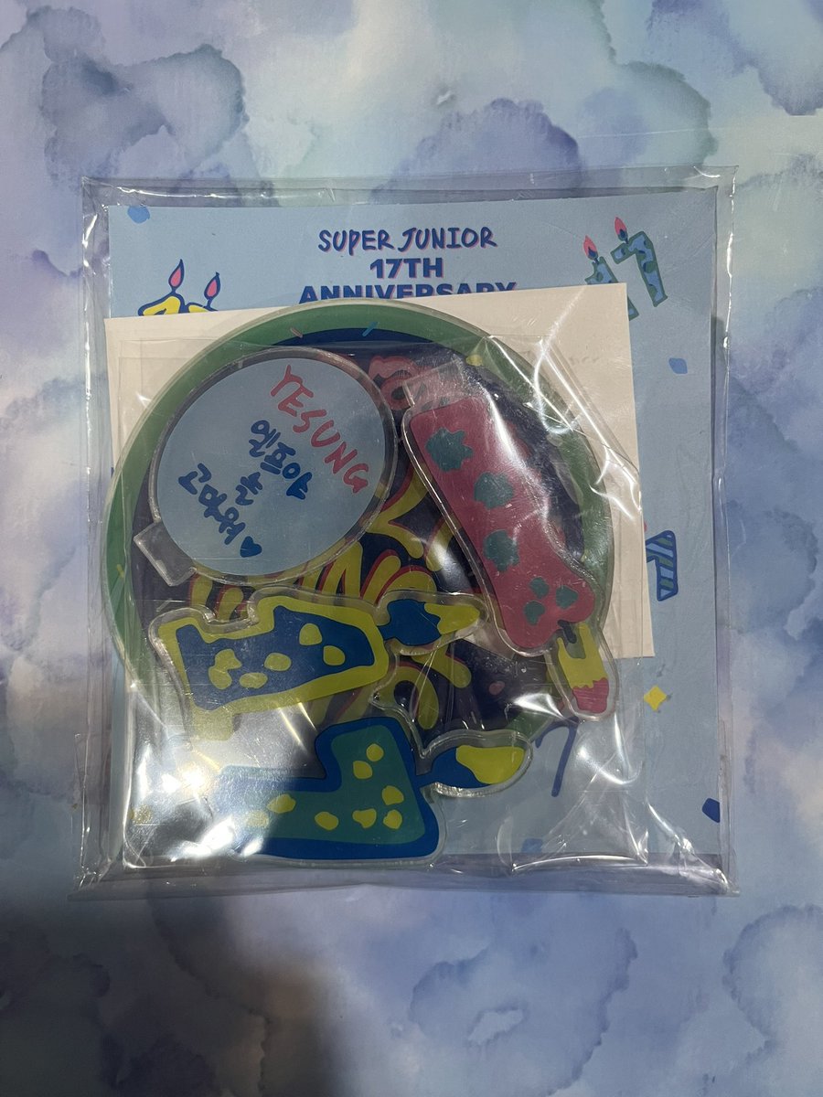 yesungcart's tweet photo. wts suju ph

Super Junior 17th Anniversary Acrylic Stand and AR Voice PC set YESUNG version

₱1,200

— unsealed to check inclusions
— protective cover of acrylic stand not removed

# photocard ys anniv md sj https://t.co/5MPzyfP0Ep