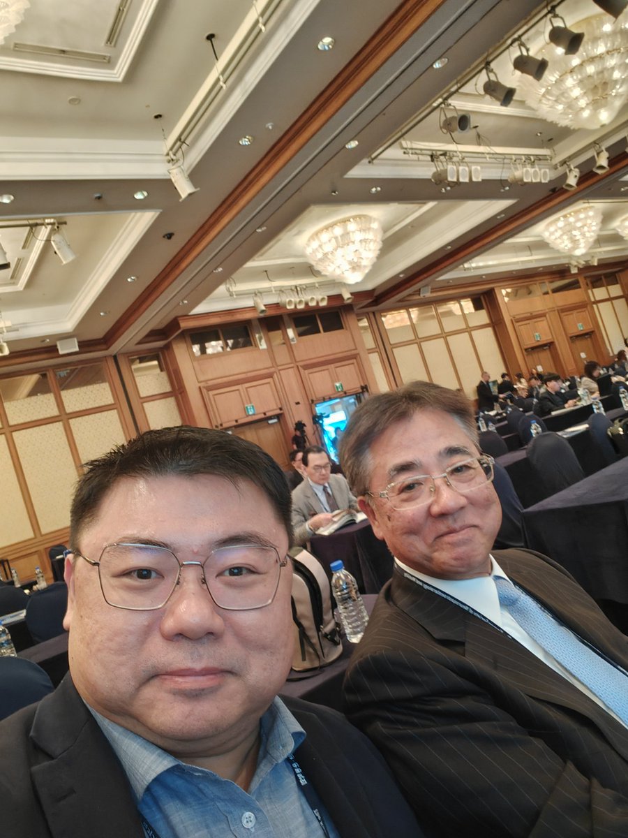 KewinSiah's tweet photo. The first day of #APNM2023 Done with my talk and other tasks 🤓 Now just sit down and listen 🎶
#gitwitter #fgids #dgibs #MedTwitter #ibs https://t.co/UloLvXpIMt