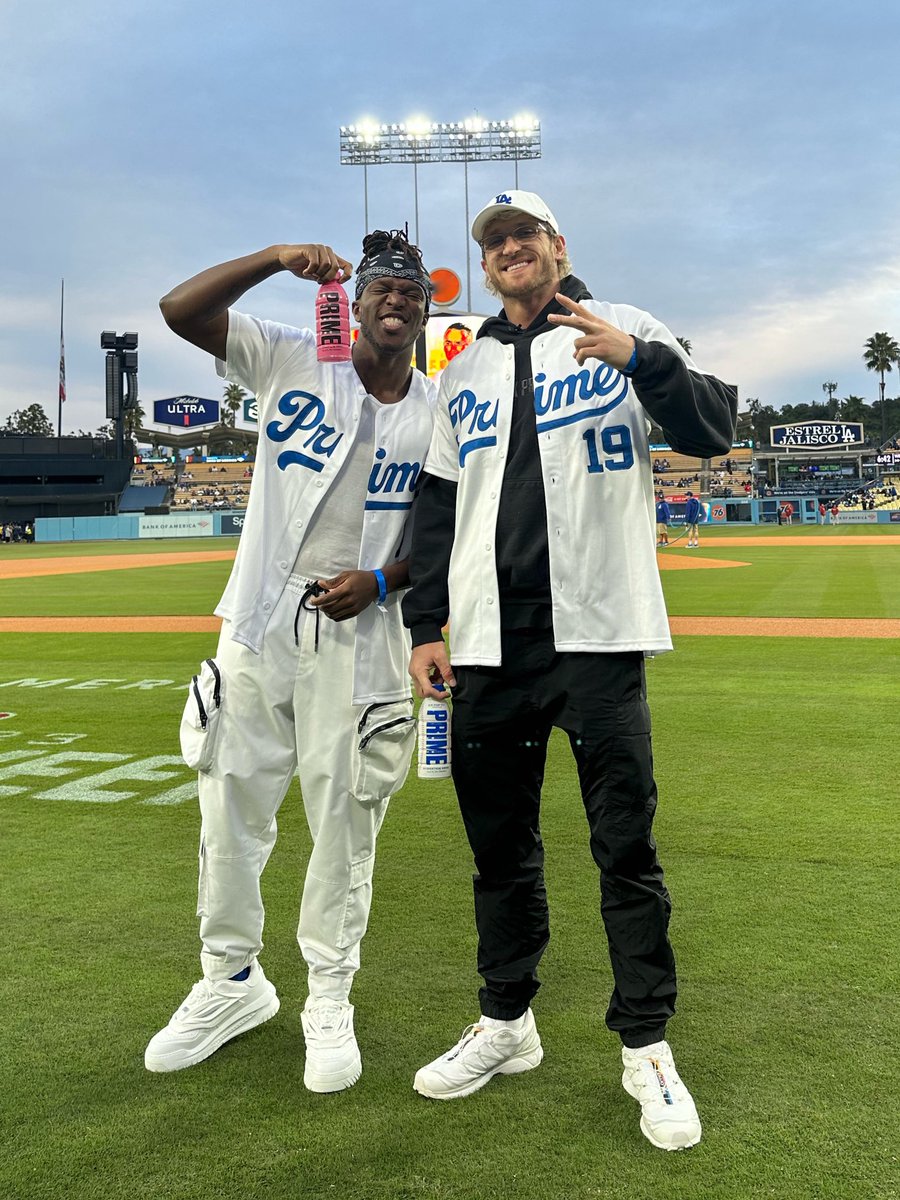 生物基礎18点 on Twitter "RT LoganPaul Partners in Prime (and now the Dodgers)"