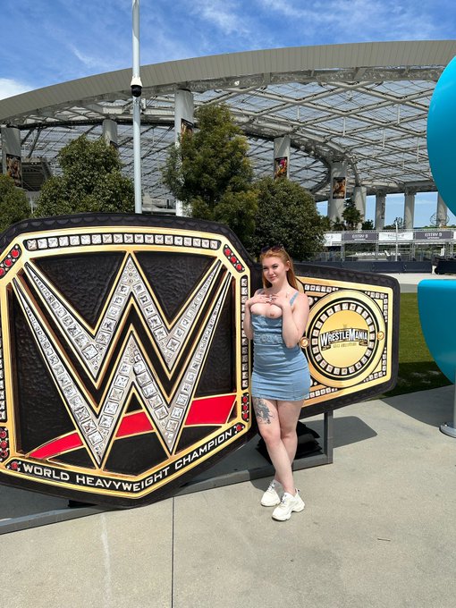 Had a nice visit to SoFi Stadium before wrestlemania tomorrow!! Anyone else going?? https://t.co/aNM