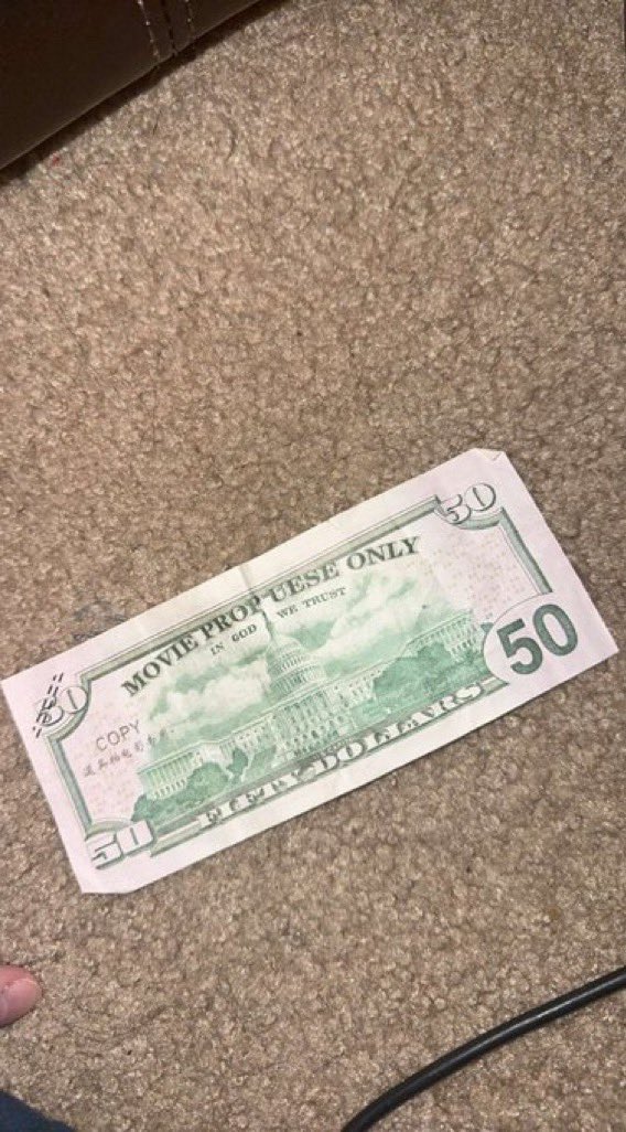great trade splash queens. y’all faker than this $50 u gave us