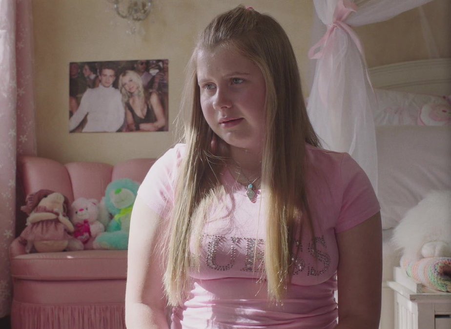 ohlode's tweet image. I’m 99% sure this is who Irina was when she was younger #PEN15 #LoveIsBlindS4 #LoveIsBlind