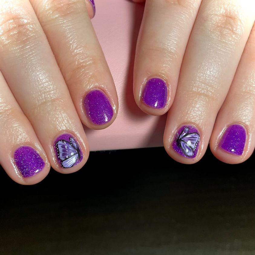 Lils_sad1's tweet photo. having pretty nails always make me feel better 🦋💜 https://t.co/wCLeXyA4Hv