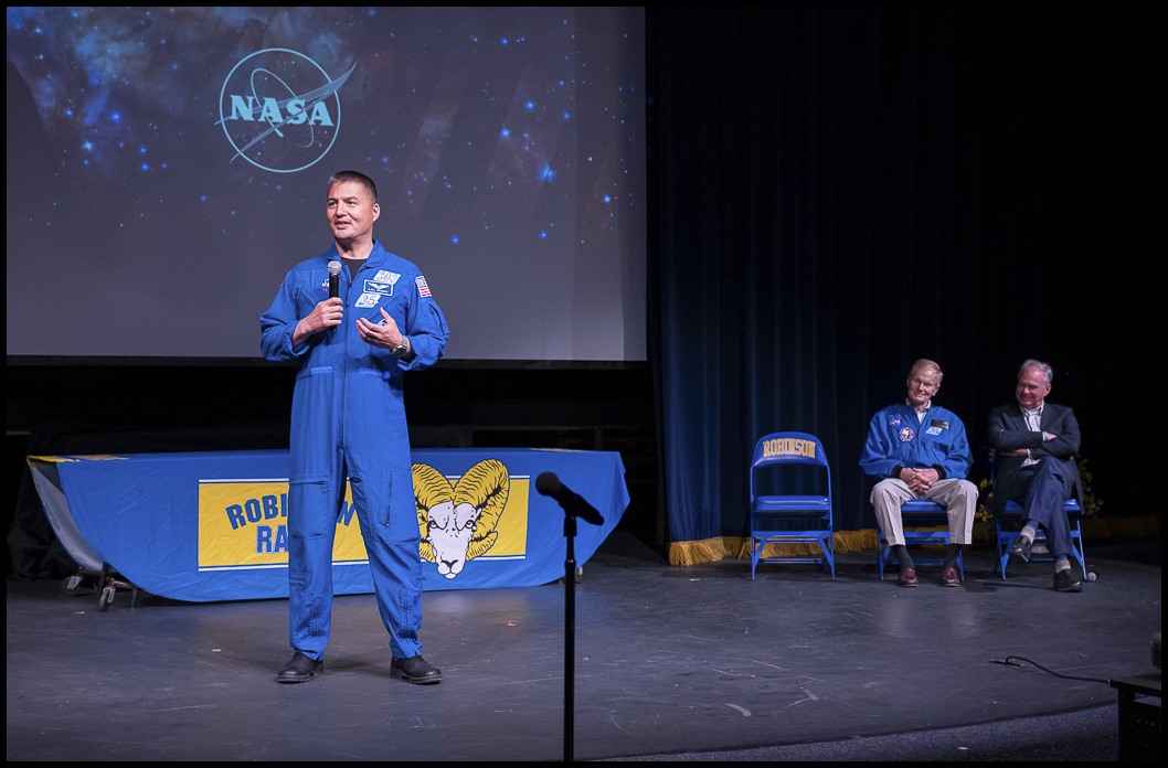 NASA HQ PHOTO on Twitter: "NASA's SpaceX #Crew4 astronauts @astro