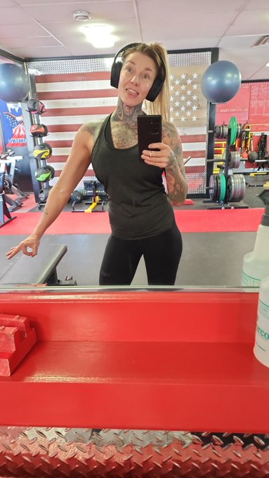 American Iron Fitness 🇺🇸 https://t.co/He0diGcC0e<a href="/tag/zombiekillers"class="tags"><span>#zombiekillers</span></a><a href="/tag/thisismyentireunit"class="tags"><span>#thisismyentireunit</span></a>